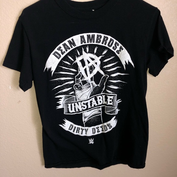 4 wwe small t-shirts + (1 free of charge,kids XXL) - Picture 6 of 8